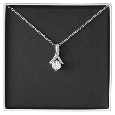 Alluring Beauty Necklace (silver and gold options)