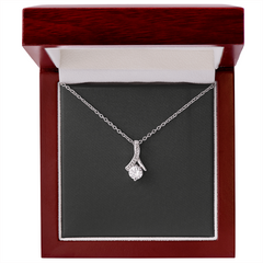 Alluring Beauty Necklace (silver and gold options)